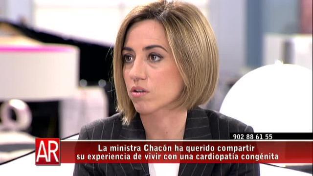 Carme Chacón, con su hijo