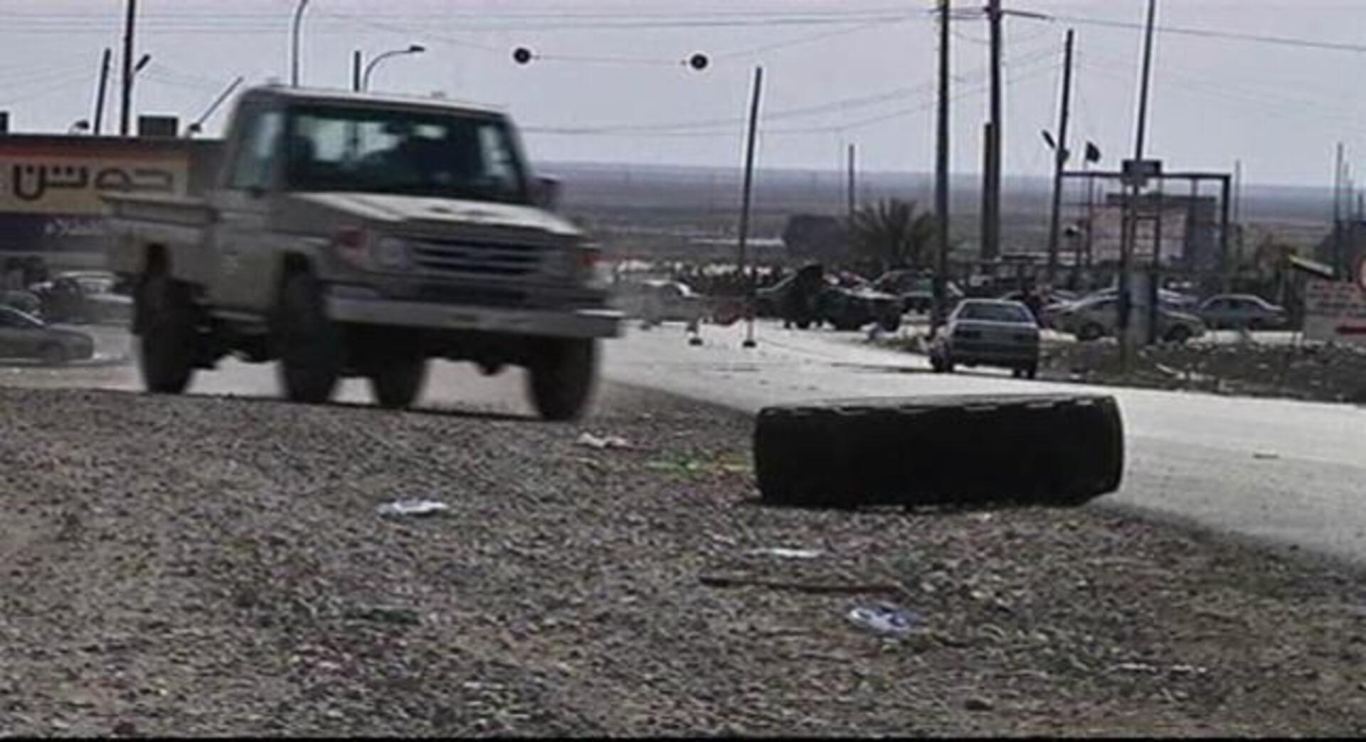 Gadafi bombardea Misrata y Brega