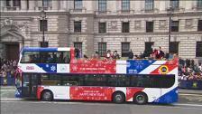 Londres recibe el año nuevo con un gran desfile