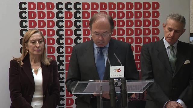 García-Escudero inaugura la exposición de Europa Press