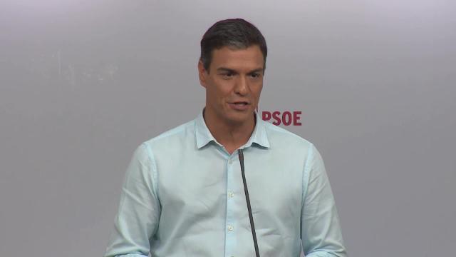 A la derecha de la imagen, la presidenta del Govern Balear, Francina Armengol.