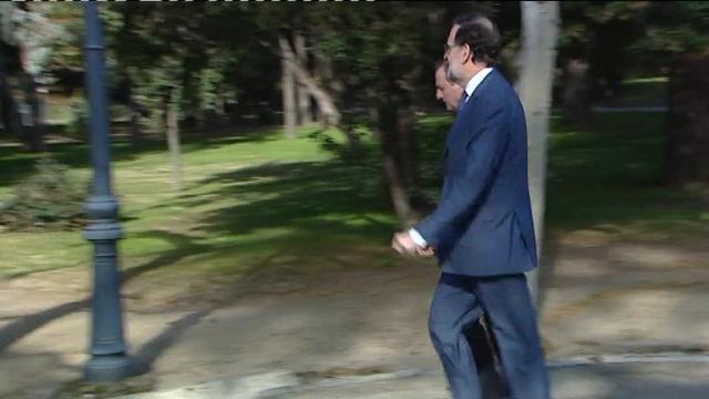 Mariano Rajoy y José María Aznar, en la clausura del curso de verano de FAES en julio de 2015