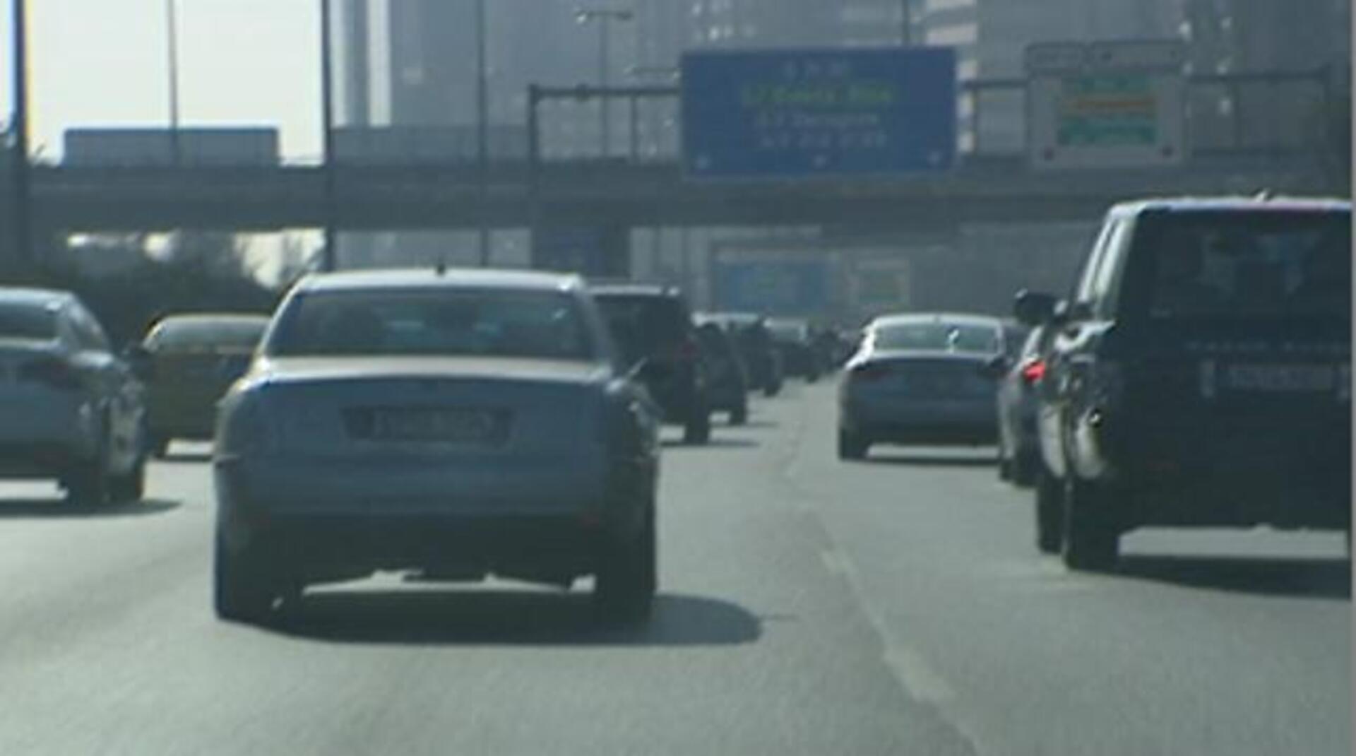 Madrid podrá prohibir la circulación total de vehículos por alta contaminación