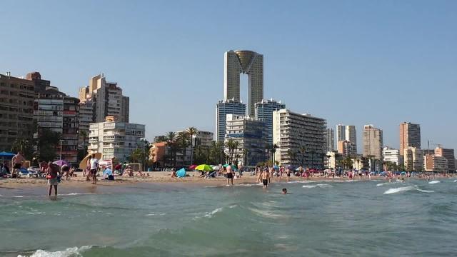 Primera tarde de verano en Benidorm