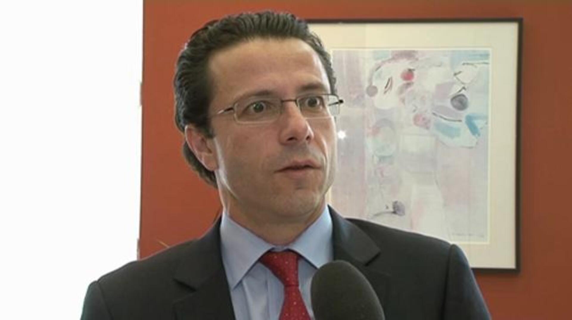 Lasquetty: «Ni se privatizan hospitales ni se venden edificios. Es mentira»