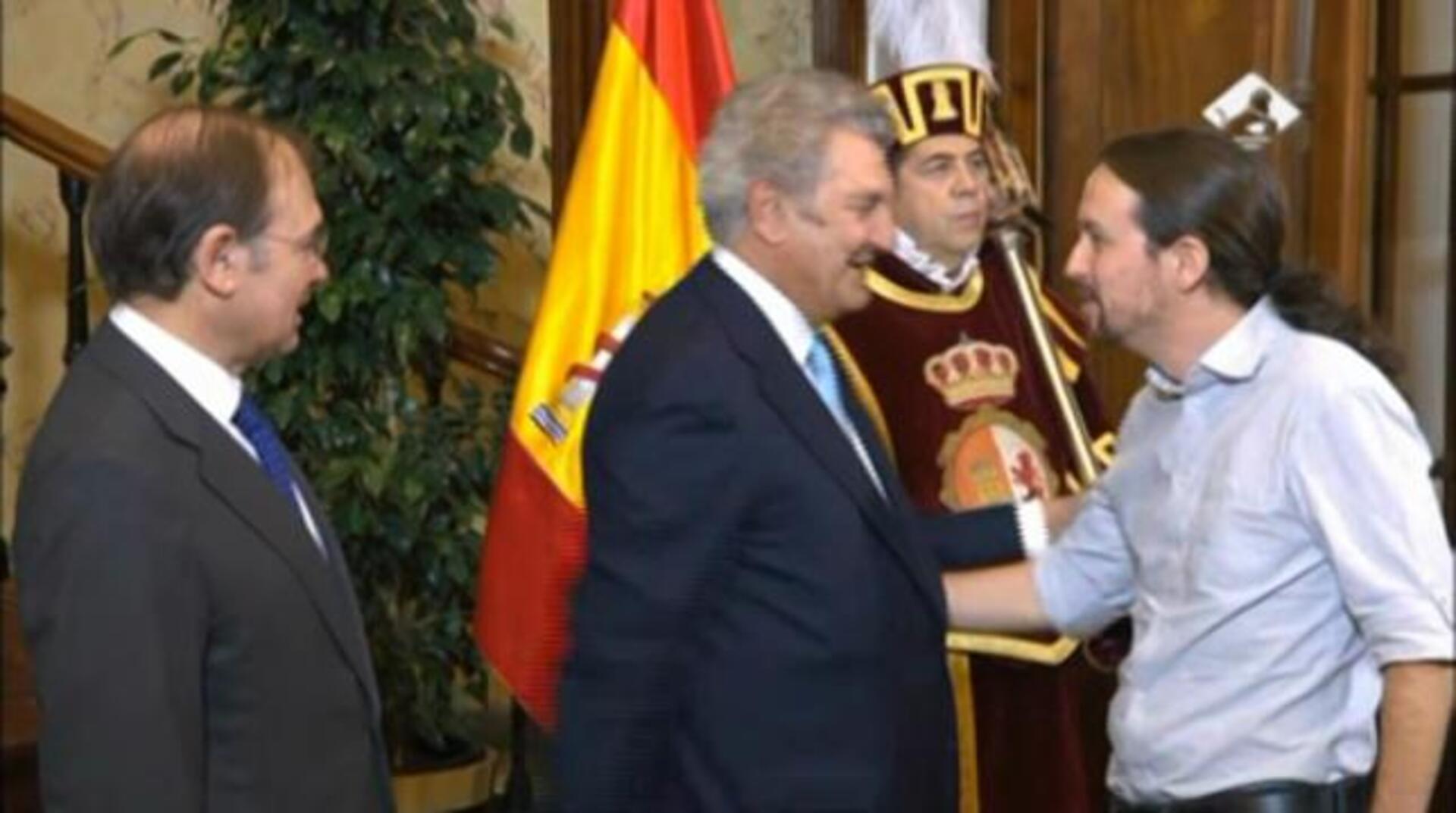 Pablo Iglesias y Mariano Rajoy, este domingo en la recepción oficial del Congreso