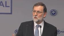 Rajoy anuncia congreso extraordinario para que elija a su sucesor