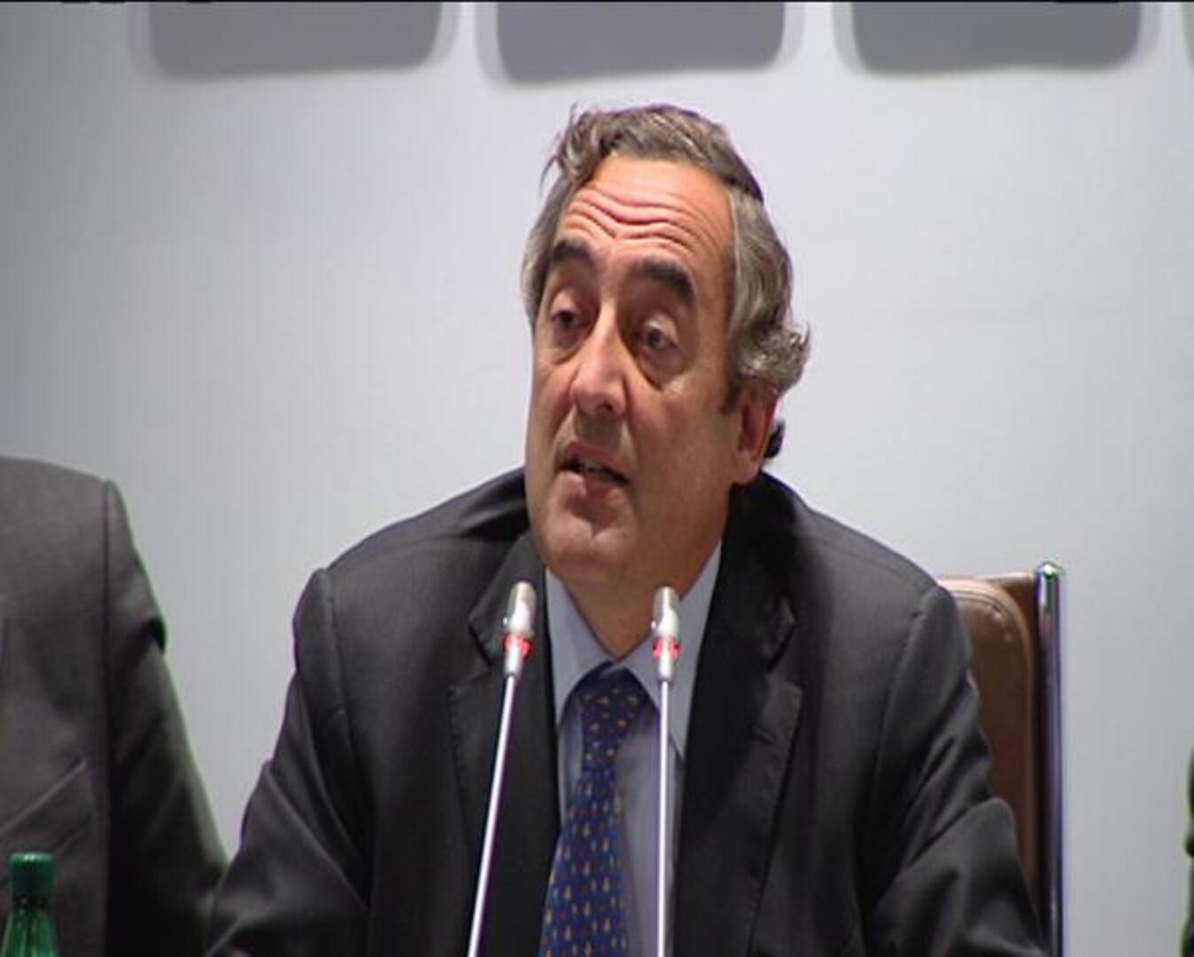 El presidente de la CEOE, Juan Rosell, acepta sacrificios para las rentas más altas