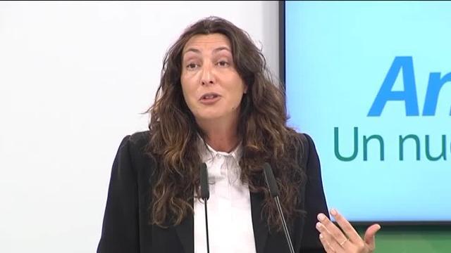 VOX insiste en reclamar los nombres de los trabajadores dedicados a la violencia de género en la Junta de Andalucía