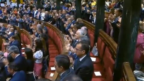 El Rey: «Ningún camino puede conducir a la ruptura de la convivencia»