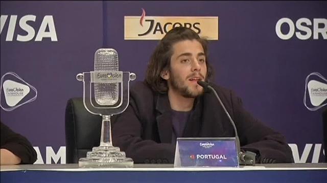 Así es Salvador Sobral, el cantante que ha llevado a Portugal a la victoria en Eurovisión por primera vez