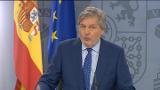 Rajoy ve a Puigdemont en una deriva autoritaria y ensimismado en sus purgas
