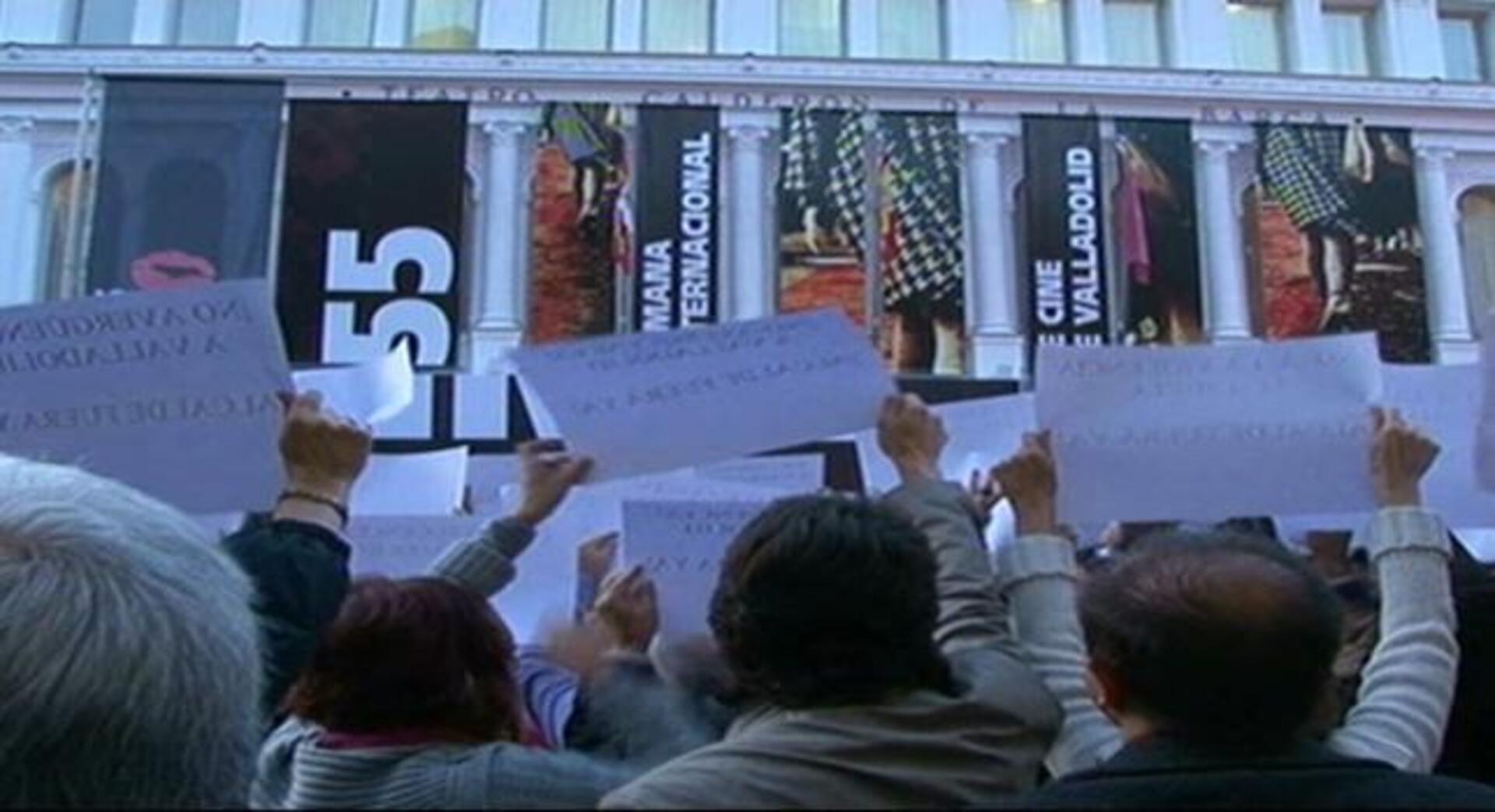 Manifestación contra el alcalde de Valladolid en la Seminci