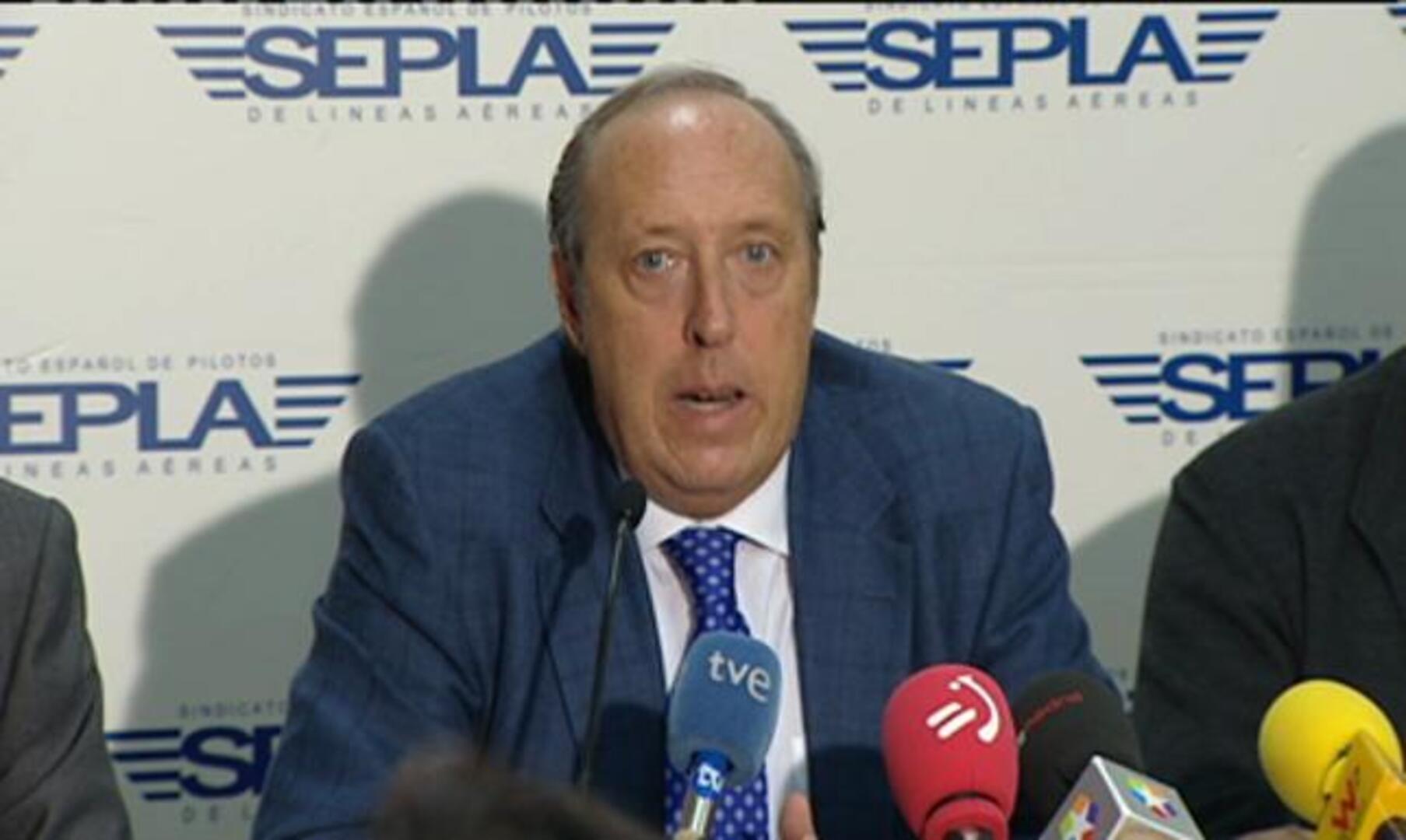 Sepla: «Iberia nos ha empujado al conflicto en Navidad»