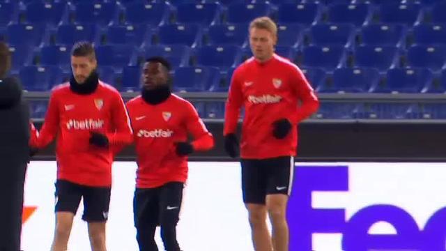 Última sesión del Sevilla antes del partido ante la Lazio