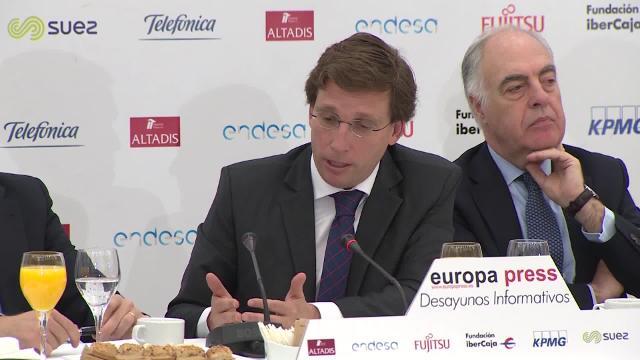 Almeida (PP) se erige como &quot;única opción&quot; a la izquierda en Madrid