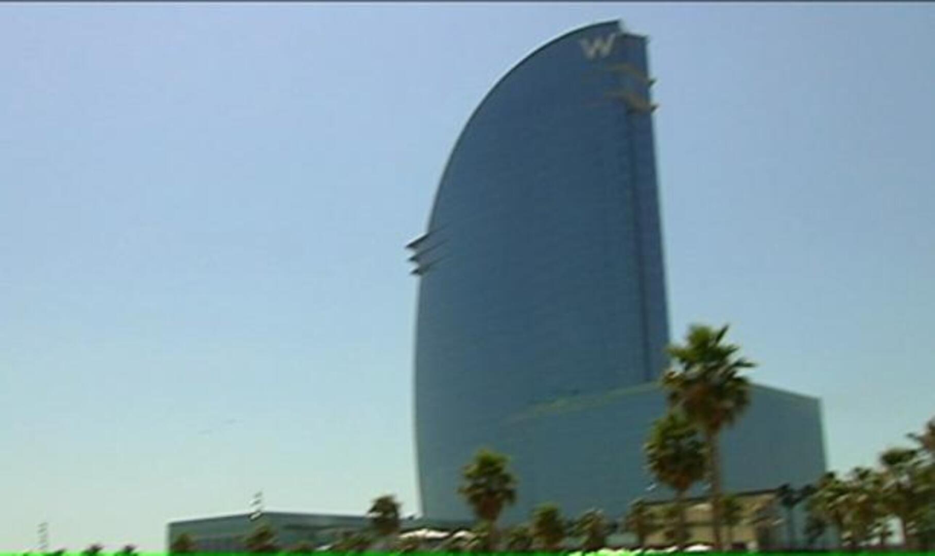 «Fiesta» en la playa contra la reforma de la Ley de Costas