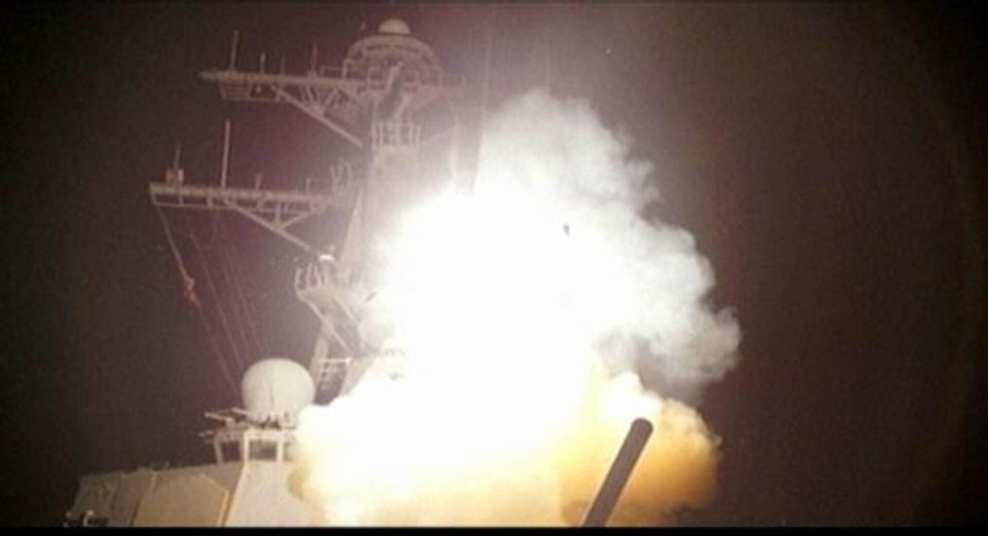 Vídeo: Primeras imágenes del ataque aliado contra Gadafi