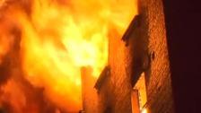 Trágico incendio en un bloque de viviendas causa siete muertos en Moscú