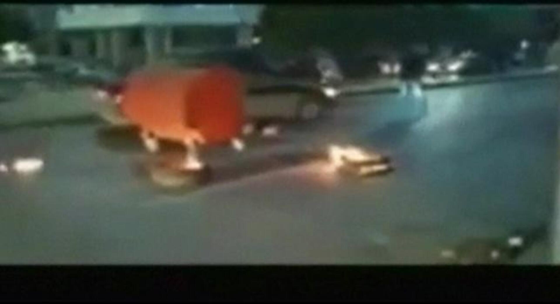 Gadafi se tambalea tras ordenar el mayor baño de sangre de la dictadura