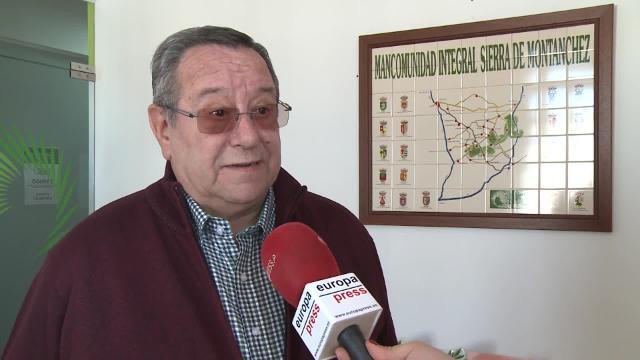 Aumenta en tres décimas la edad media de la población extremeña