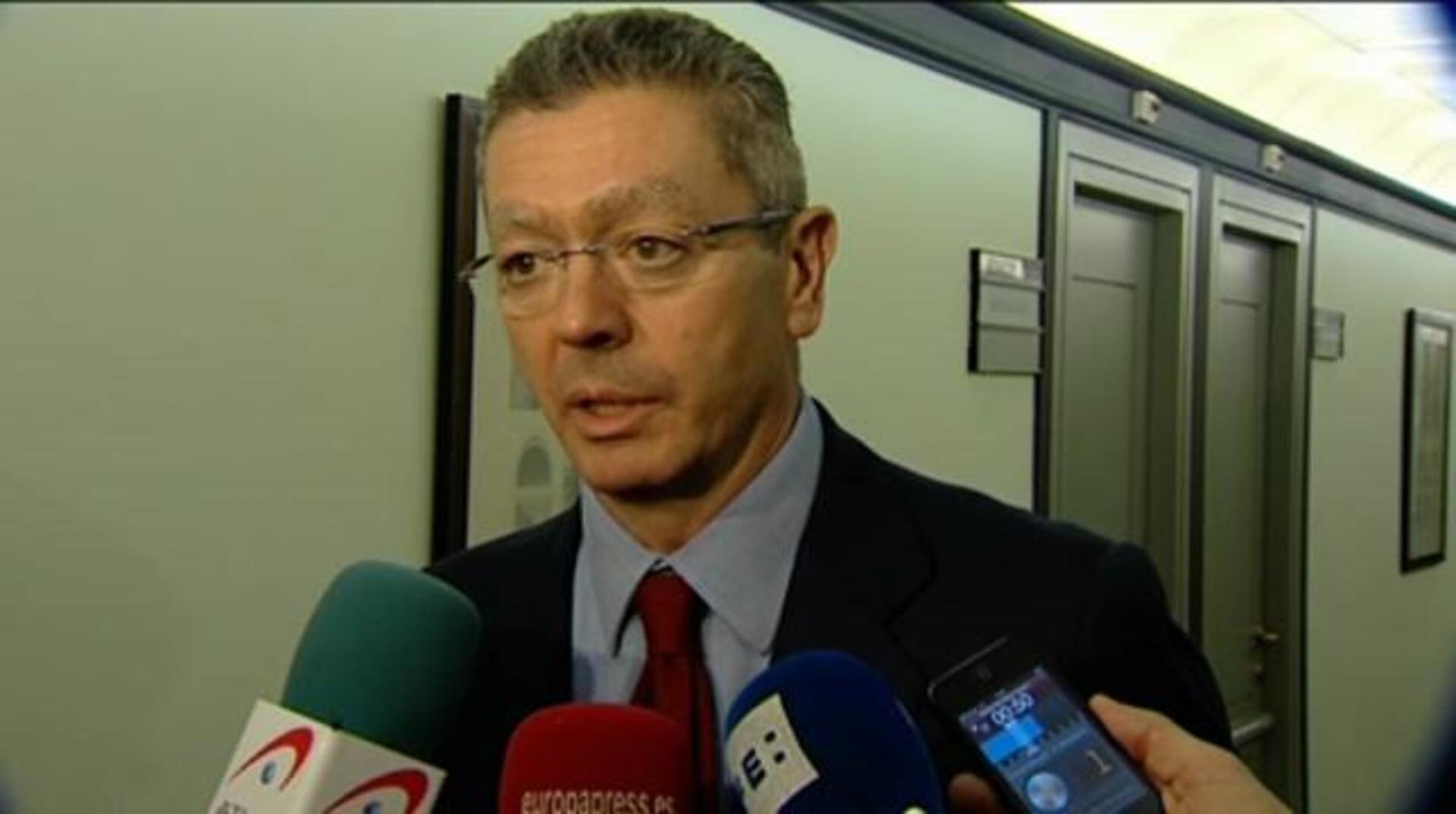 El Gobierno mantendrá el matrimonio homosexual tal y como lo ha avalado el TC