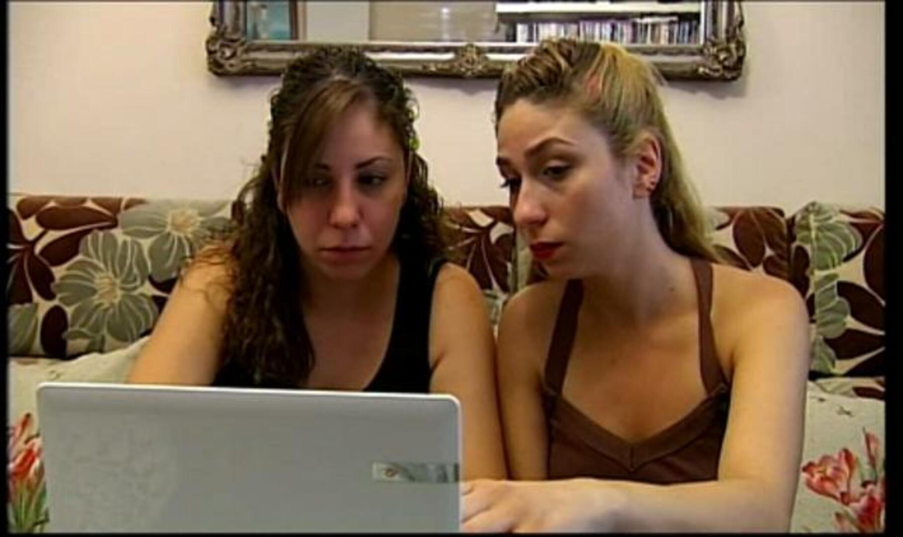 Casi el 70% de los jóvenes españoles de entre 20 y 29 años vive con sus padres