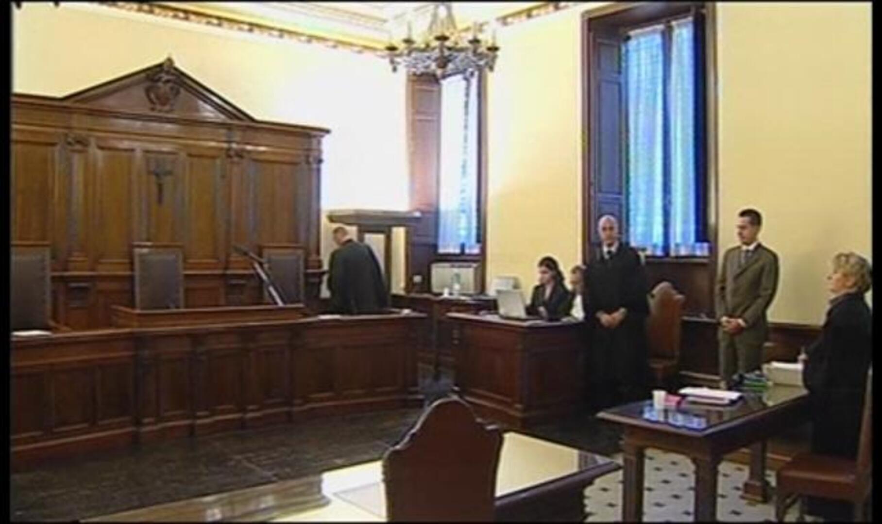 El mayordomo del Papa, condenado a año y medio de cárcel, no ingresará en prisión