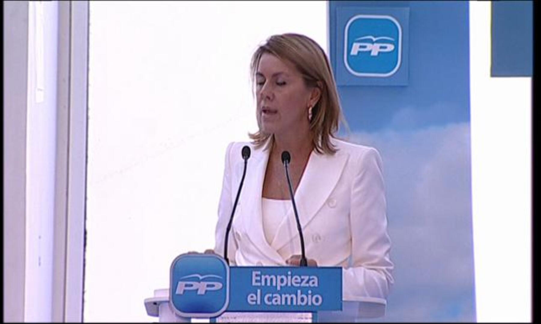 Cospedal acusa al PSOE de cometer el «peor acto de especulación» por mentir sobre la economía