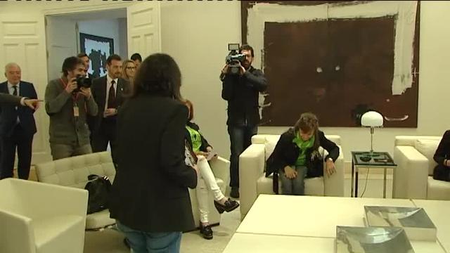 Las &#039;Kellys&#039; se reúnen con Rajoy en La Moncloa