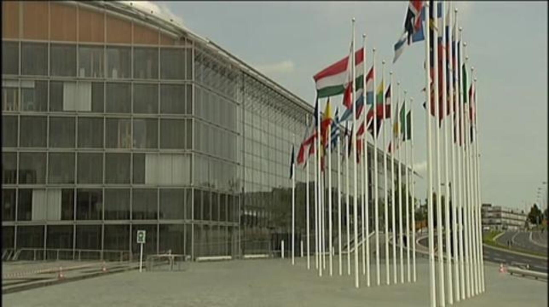 El Eurogrupo no cede y descarta la recapitalización directa de la banca