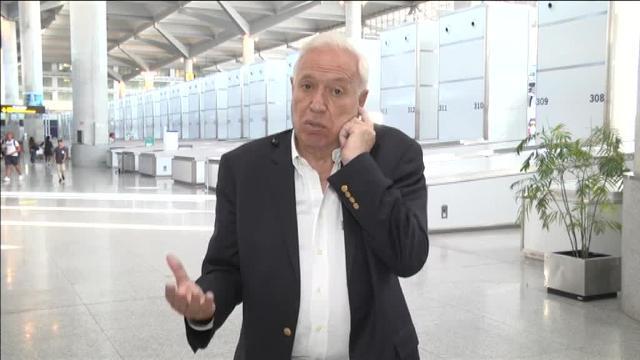 Margallo: &quot;El único que está fuera del sistema soy yo&quot;