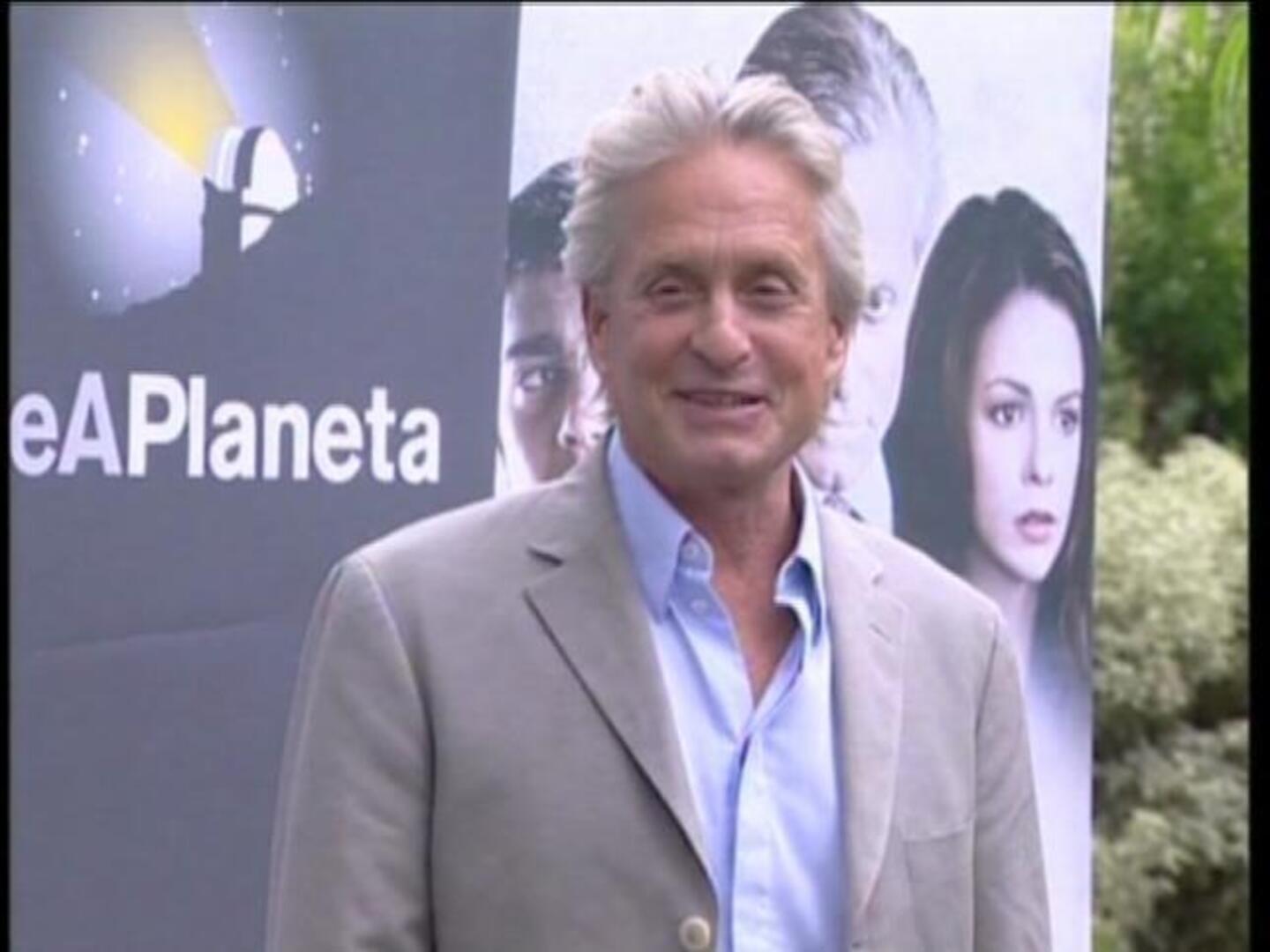 Michael Douglas tiene un tumor en la garganta