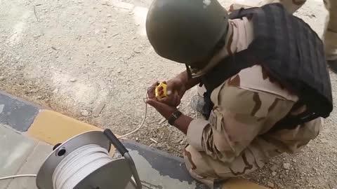 Miembro de las fuerzas armadas iraquíes, al sur de Mosul