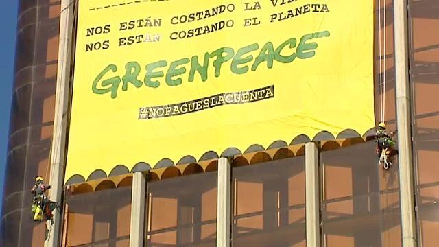 &quot;Nos están costando la vida. Nos están costando el planeta&quot;