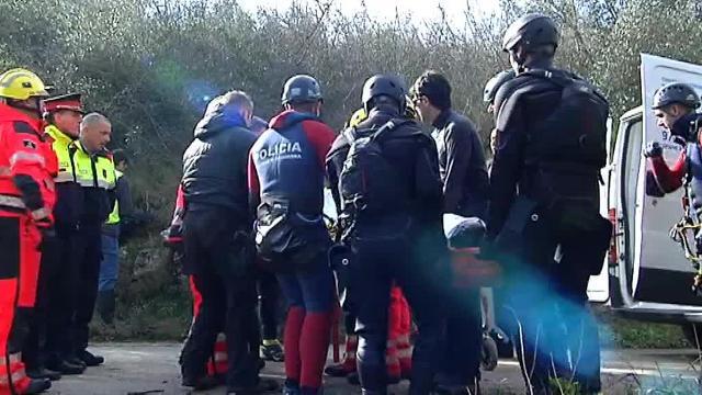 Vídeo: Aparece el cuerpo del hombre desaparecido en una riera en Figueras