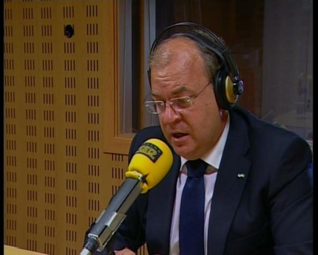 Monago avanza que el recorte para 2012 estará «en torno al 10%» en Extremadura