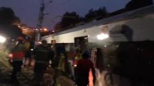 Un muerto y seis heridos tras descarrilar un tren entre Terrassa y Manresa