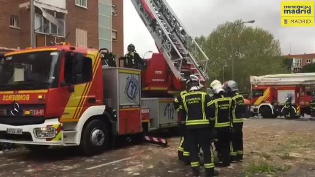 Una explosión de gas provoca 16 heridos en un edificio de Puente de Vallecas (Madrid)