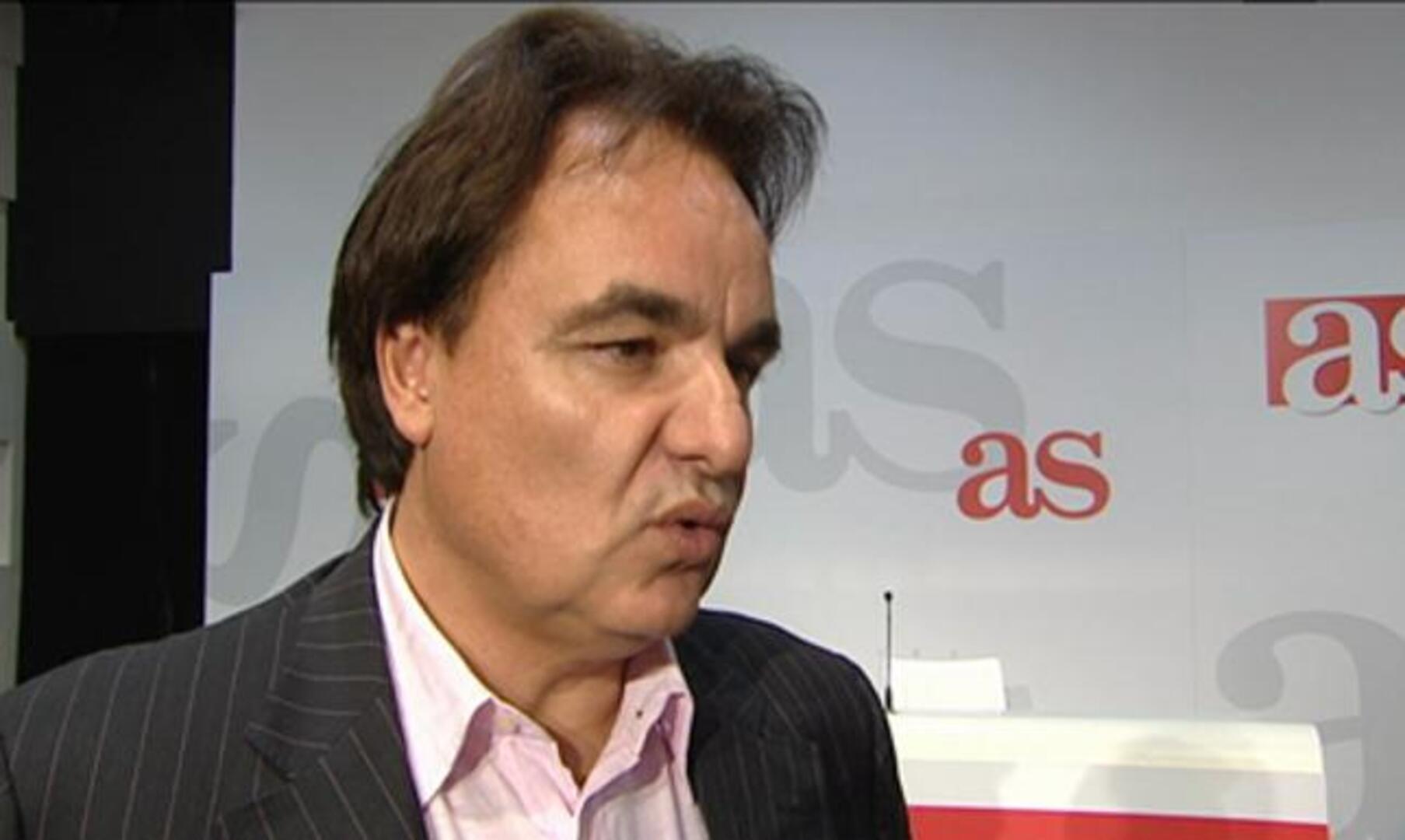 «Platini es el bufón del rey»