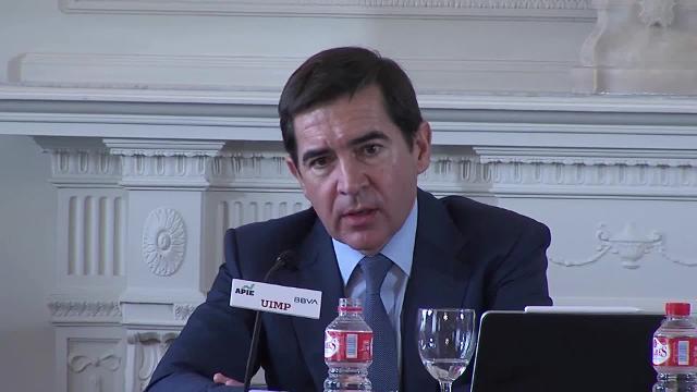 El presidente de BBVA valora la nueva ley hipotecaria