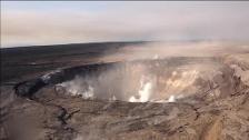 El volcán Kilauea continúa expulsando lava 40 días después