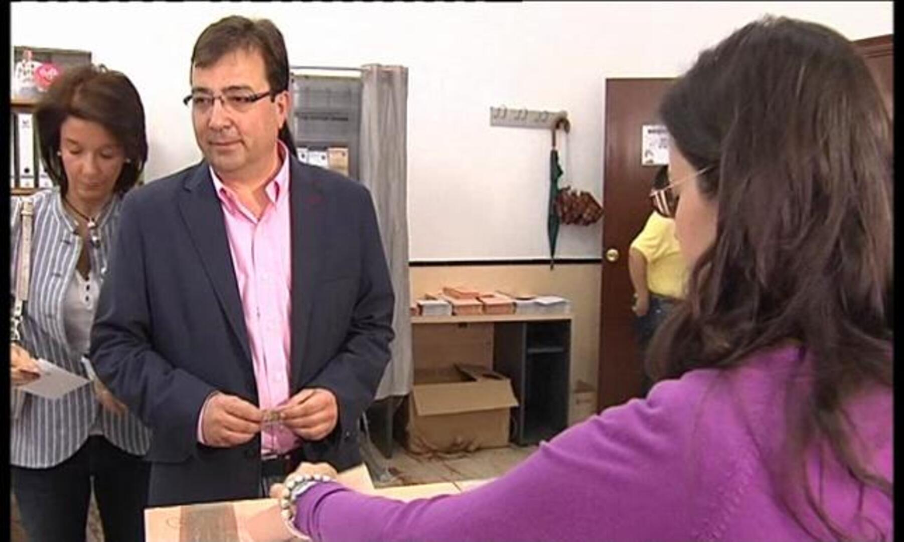 El artículo de los estatutos del PSOE que frenaría la celebración de primarias