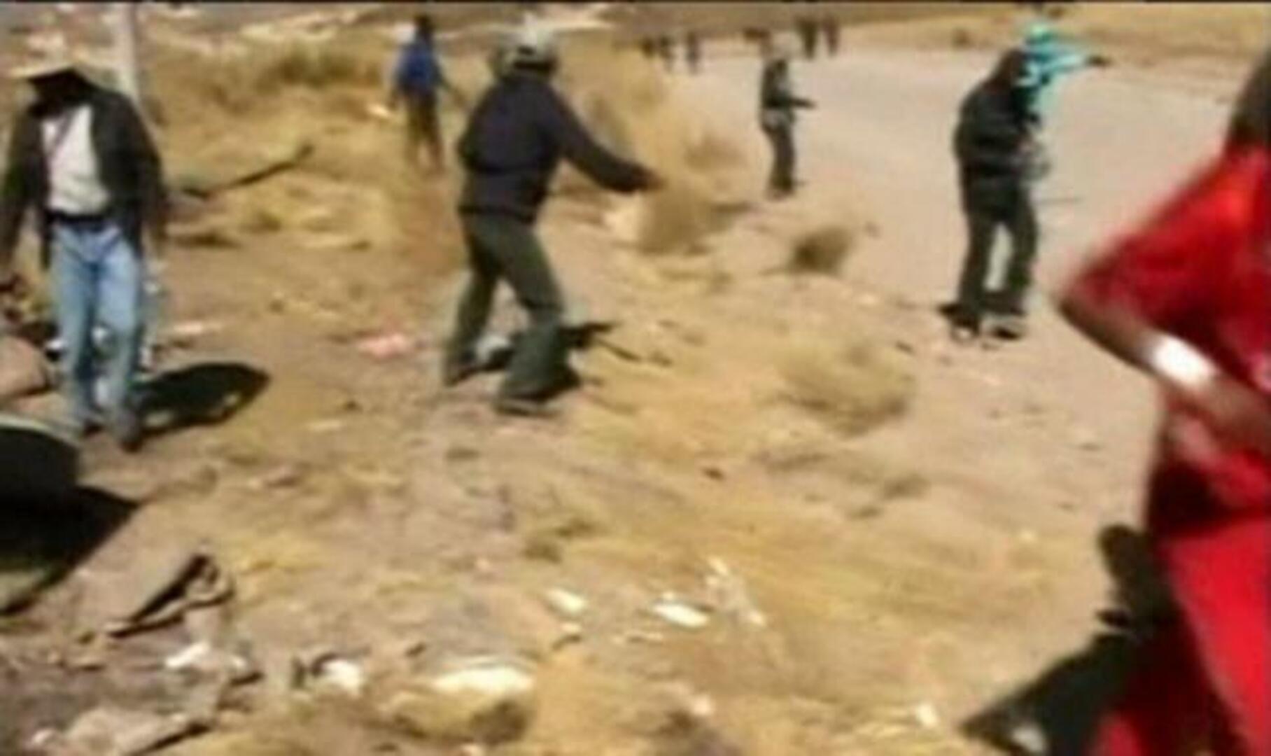 El gobierno peruano decreta el estado de emergencia tras producirse dos muertos en las protestas mineras
