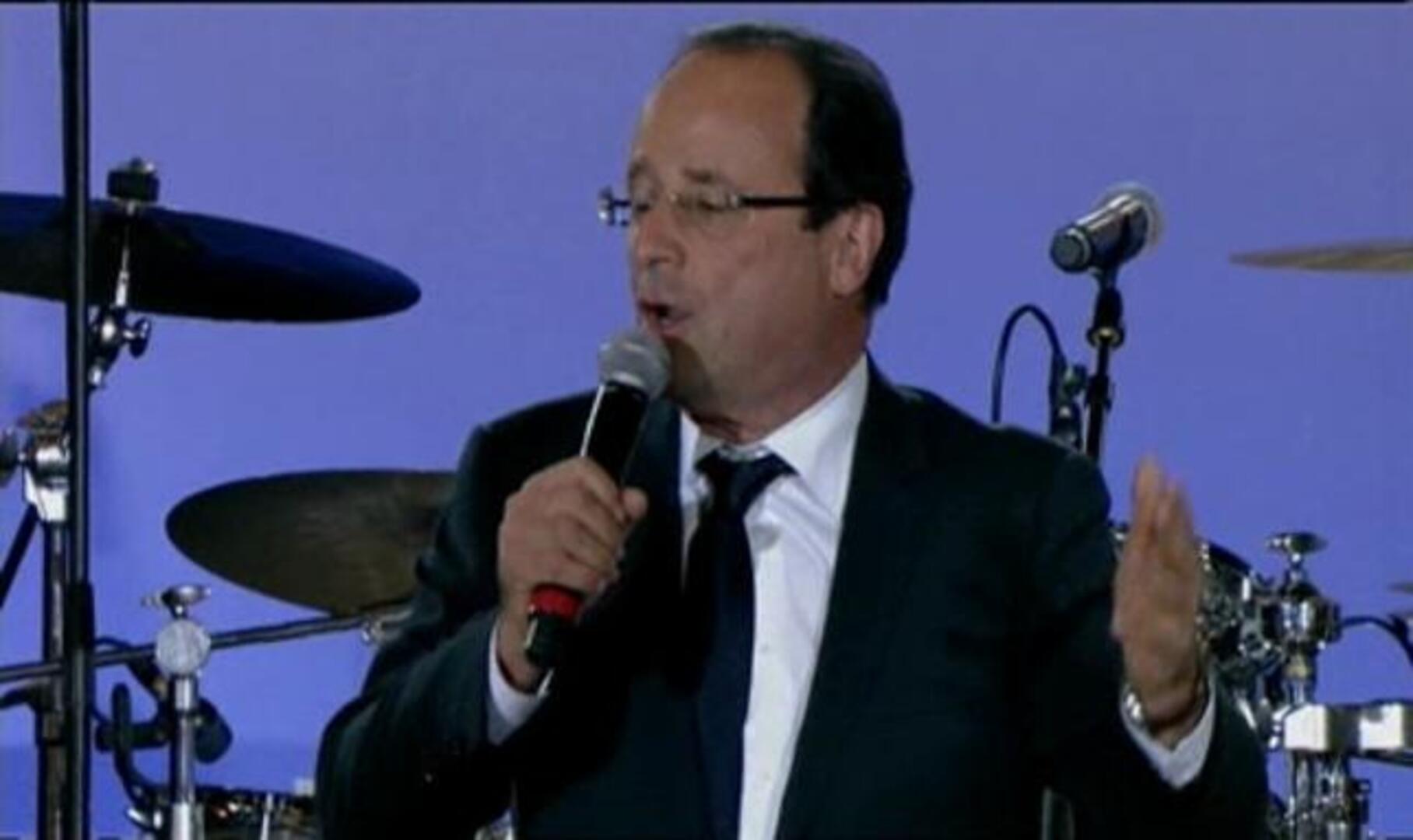 Hollande lanza tras su victoria la «tercera vuelta electoral» en Francia