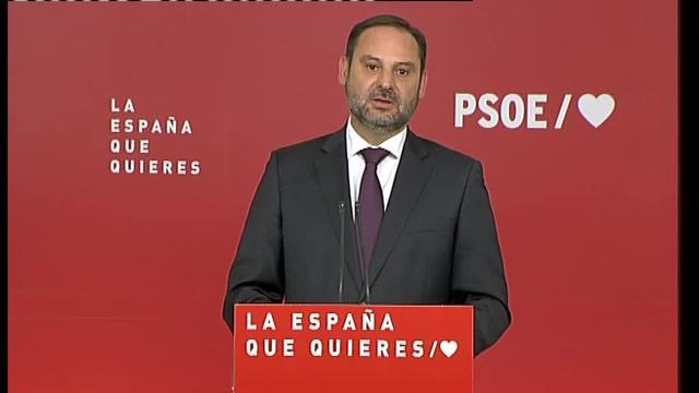 Ábalos responde al Papa: &quot;Es tremendamente injusto pretender llegar a la conclusión de que estamos dejando que se ahoguen&quot;