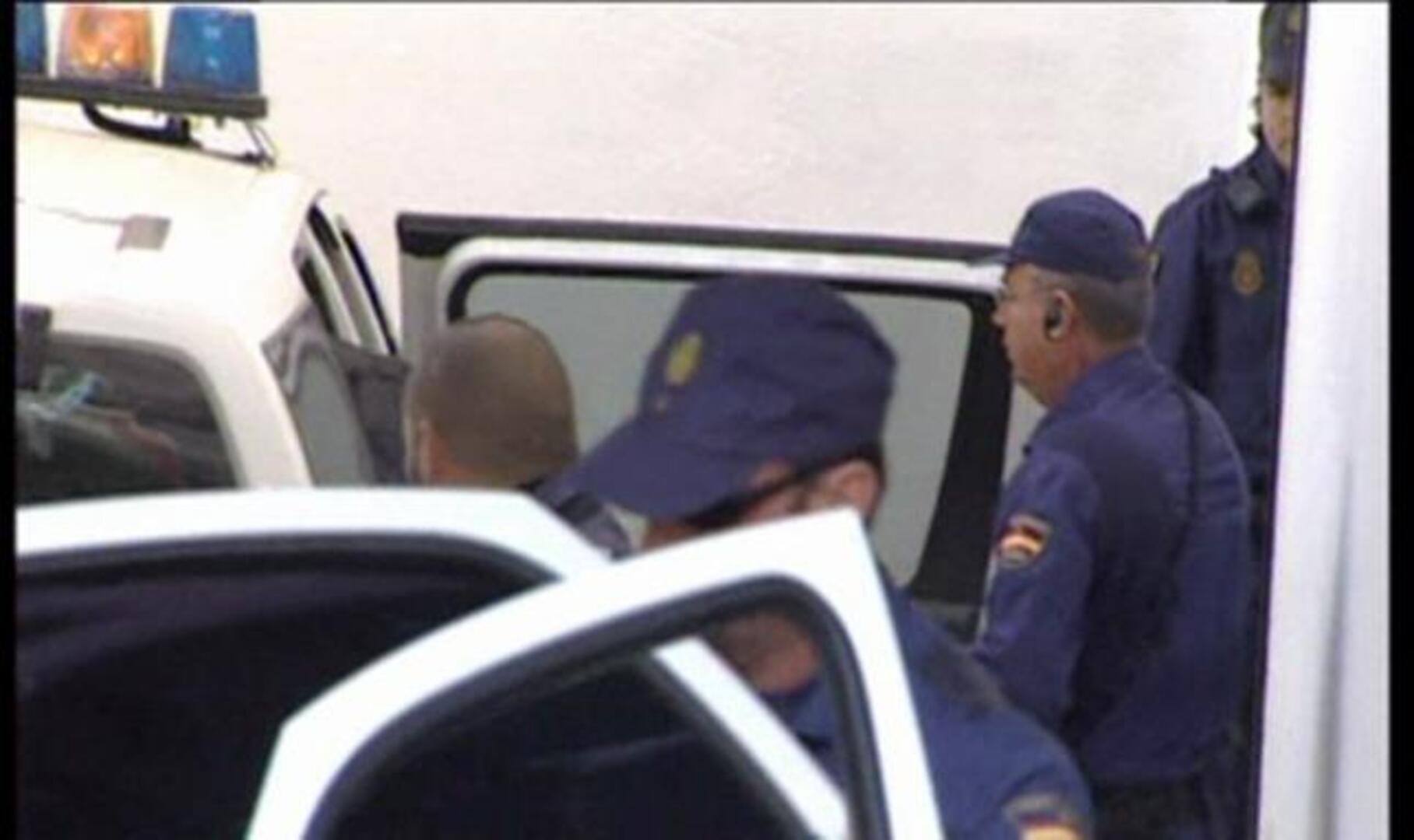 Maite Zaldívar asegura que lo único que sabe es «blanquear paredes»