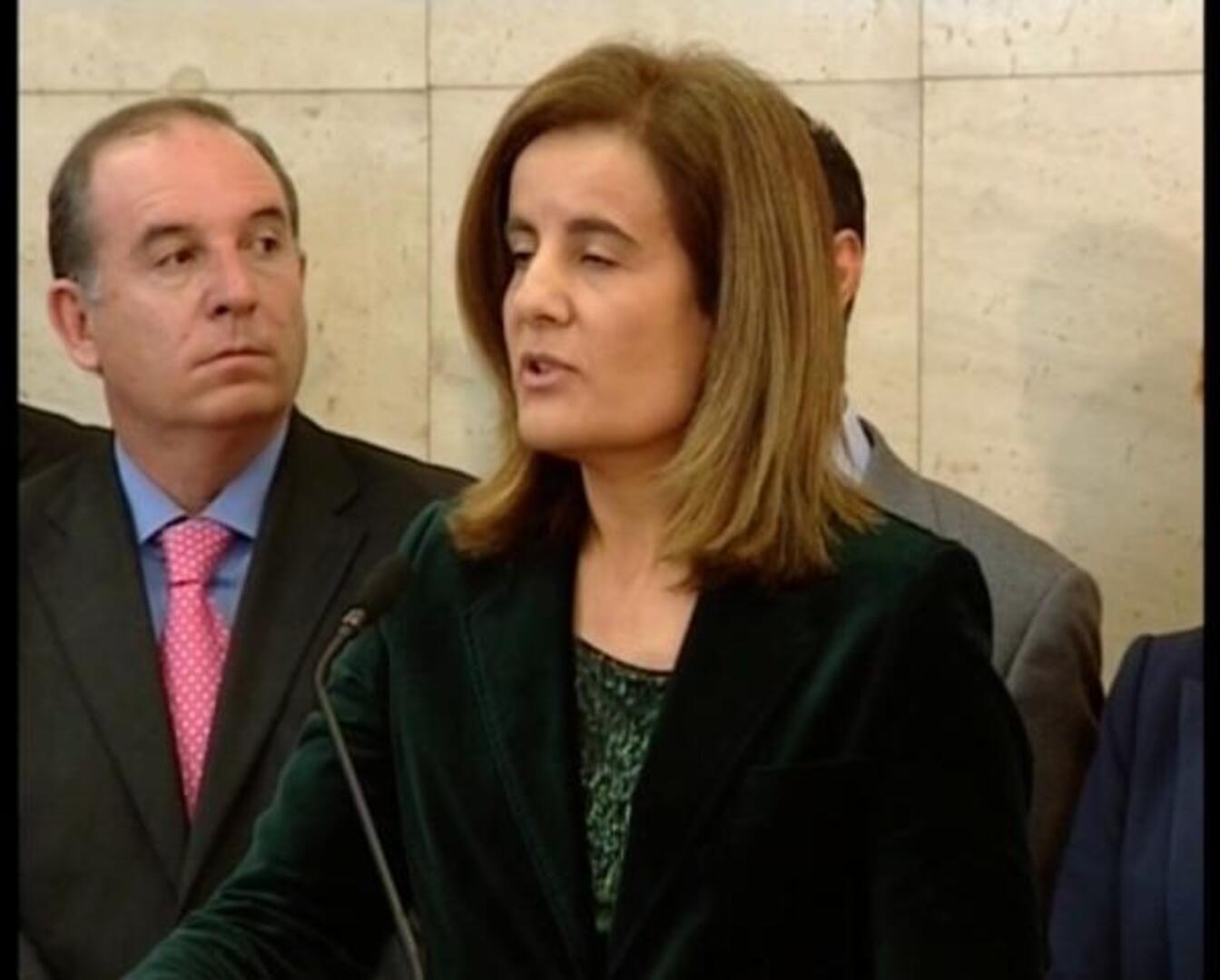 Báñez impulsará la búsqueda de empleo con intermediación privada