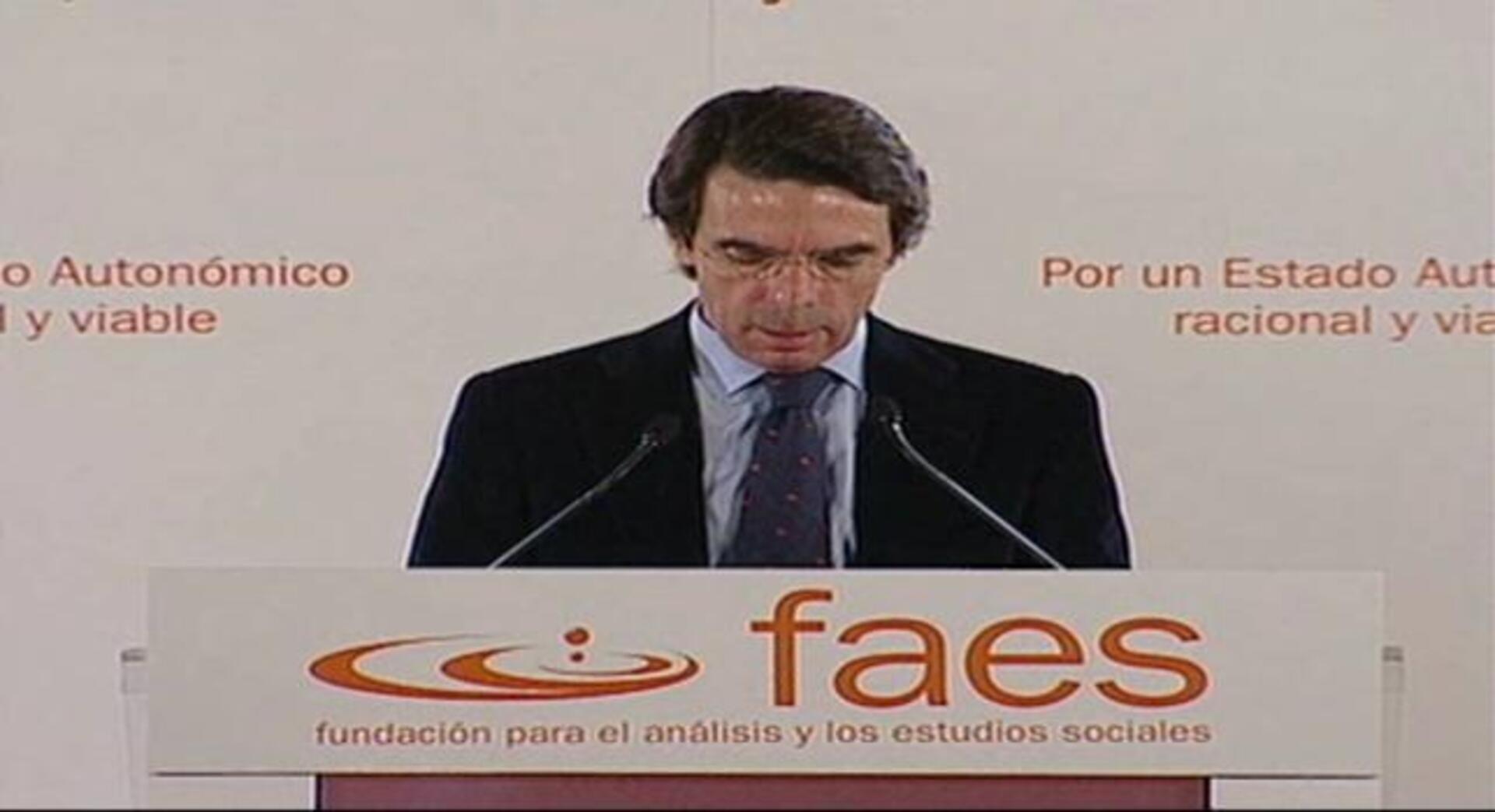 Aznar reclama una «profunda reforma» del modelo de gestión territorial