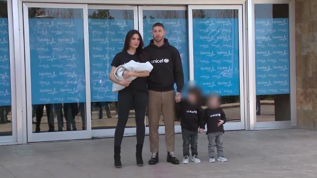 Pilar Rubio y Sergio Ramos presenta a Alejandro